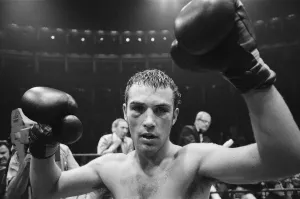 01396 Prints: Alan Minter vs Kevin Finnegan, British middleweight title fight at The Royal Albert Hall