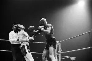 Alan Minter vs. Marvin Hagler, WBA and WBC world middleweight title fight, Wembley Arena