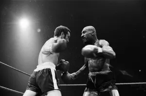 01116 Prints: Alan Minter vs. Marvin Hagler, WBA and WBC world middleweight title fight, Wembley Arena