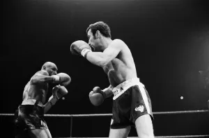 Alan Minter vs. Marvin Hagler, WBA and WBC world middleweight title fight, Wembley Arena