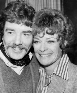Albert Finney and Janet Suzman at press call - February 1977 03 / 02 / 1977