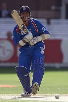 Alec Stewart England cricket captain May 1999 in action against Sri Lanka in
