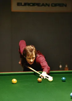 Alex Higgins snooker player alias Hurricane Higgins taking shot