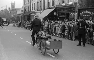 00080 Prints: Alfieri. Crowds line the street as Invasion Exercises are carried out by members of