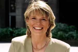 00126 Prints: Alison Holloway tv presenter gets an American tv deal