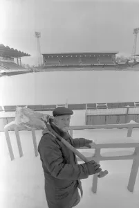 All games were called off and Coventry Citys groundsman Gordon Pettifer could only