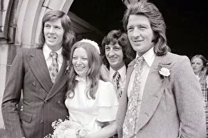 01518 Collection: All star line up Bridgroom Bob Worthington left with bride Louise and brothers Dave