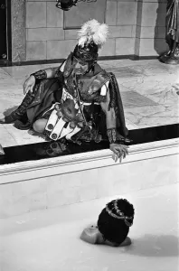01049 Prints: Amanda Barrie and Sid James on the set of Carry on Cleo'at Pinewood Studios