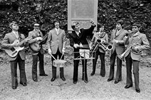 The Amboy Dukes pictured at Reading Abbey Ruins, Berkshire, in 1968