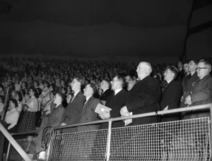 01163 Prints: American evangelist Billy Graham speaks to the crowd at the Harringay Arena in North