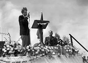 01163 Prints: American evangelist Billy Graham visits Burtonwood in Lancashire to give a speech during
