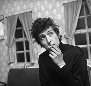 Folk Prints: American folk singer Bob Dylan pictured backstage at De Montfort Hall on his visit to