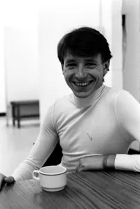 American jockey Steve Cauthen takes a break before racing at Kempton Park