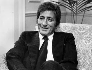 Sofa Prints: American singer, Tony Bennett is in London again to appear at the London Palladium