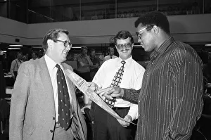00955 Prints: American former world champion heavyweight boxer Muhammad Ali