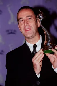 00138 Prints: Angues Deayton Actor / TV Presenter October 98 At the Royal Albert Hall for