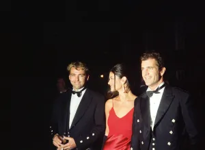 Angus Macfadyen, Catherine Zeta Jones and Mel Gibson attend the premiere of Braveheart in
