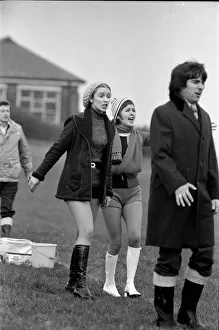 00898 Prints: Anne Kirkbride (aged 17 - left) and Clare Sutcliffe (right - who played Denise)