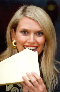 Anneka Rice with 25 pounds of Churnton cheese outside the Howar Hotel where they are