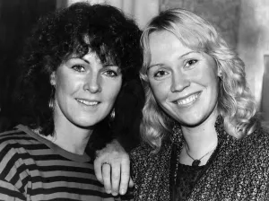 Bands Prints: Anni-Frid Lyngstad and Agnetha FAltskog of pop group Abba. October 1980 P003877