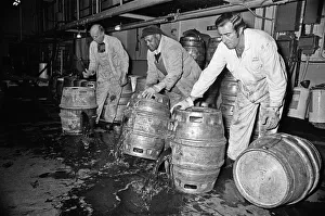 Ansells Brewery pouring 400, 000 pints of beer into Birmingham