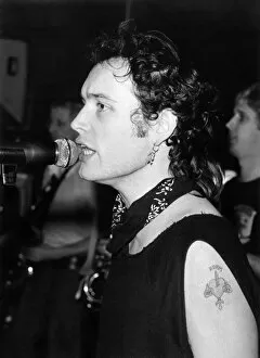 00325 Collection: Ant worship in America: The middle-class kids of Hollywood have just discovered Adam Ant
