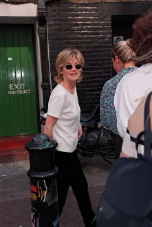 Anthea Turner TV Presenter May 98 On a pub crawl with Virgin radio boss Chris Evans