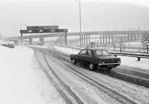 00936 Prints: April 23rd to 26th 1981 brought the coldest spell of weather the UK had experienced