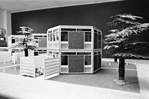 00863 Prints: Architects model of The Formula House, Warwick, 24th February 1964