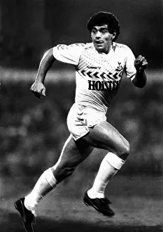 Argentine footballer Diego Maradona playing for Tottenham Hotspur in the Osvaldo Ardiles