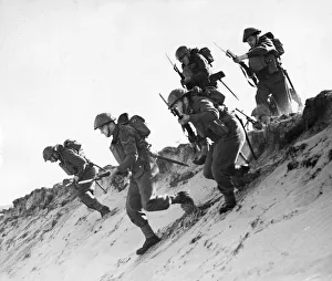 01448 Prints: Army landing exercise. Picture taken 6th April 1941
