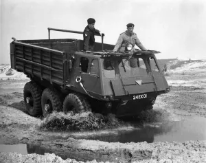Army (Vehicles): Patrick Mennem and Stalwart carrier feature at Bovington camp
