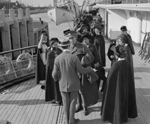 The arrival of a contingent of British nurses on the steamer Marie Henriette
