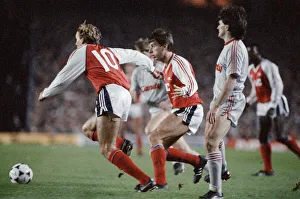 Arsenal 0 v 0 Liverpool, Littlewoods League Cup 3rd round (replay) at Highbury