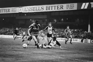 Arsenal 1 v 2 Liverpool, Littlewoods 2nd round (replay) at Villa Park