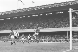 00521 Prints: Arsenal 3 v Burnley 2. Old League Division one at Highbury Stadium