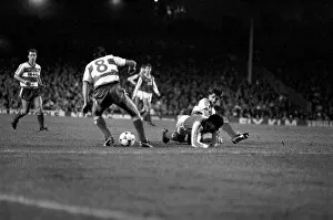 Images Dated 6th December 1986: Arsenal 3 v. Queens Park Rangers 1. Division One Football. December 1986 LF21-11-043