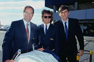 00542 Collection: Arsenal football player Charlie Nicholas with George Graham & Alan Smith, July 1987