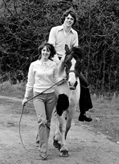 Images Dated 10th May 1979: Arsenal footballer David O Leary with girlfriend Joy Lewis May 1979