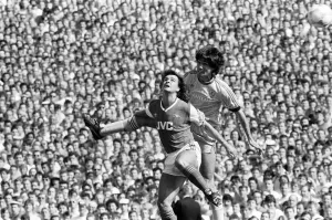 00627 Prints: Arsenal v Liverpool Division One Football 15th August 1987
