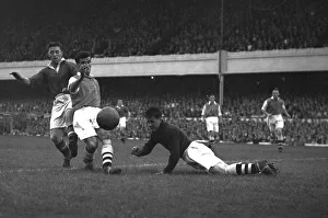 Highbury Prints: Arsenal v Manchester United August 27th 1952 Jack Crompton