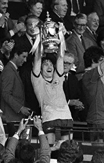 Arsenal v Manchester United Football May 1979 Pat Rice Arsenal Football Player