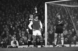 Highbury Prints: Arsenal v Newcastle United. Final score 5-3 to Arsenal. 4th December 1976