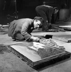 Beret Prints: Art: Pavement Artists Competition held at the Central Hall Westminister