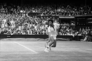 01267 Prints: Arthur Ashe playing against Jimmy Connors in the Wimbledon Gentlemens Singles final