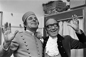 Images Dated 3rd January 1973: Arthur Askey and Dickie Henderson appear in Cinderella at the Birmingham Hippodrome