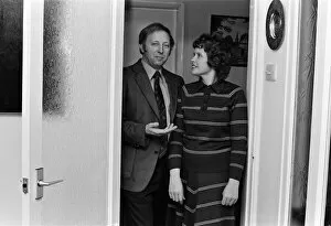 Images Dated 19th November 1980: Arthur Scargill and his wife Anne at home near Barnsley, Yorkshire. 19th November 1980