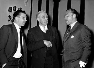 Legends Prints: Arthur Sidney Rowe, Crystal Palace Manager 1960-1962, with two of the game