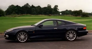 00143 Prints: Aston Martin V12 at Dalmahoy August 1999 IAN TORRANCE PIC