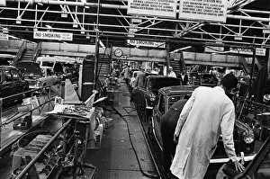 01403 Prints: The Austin Mini car assembly line night shift at Longbridge, Birmingham, West Midlands